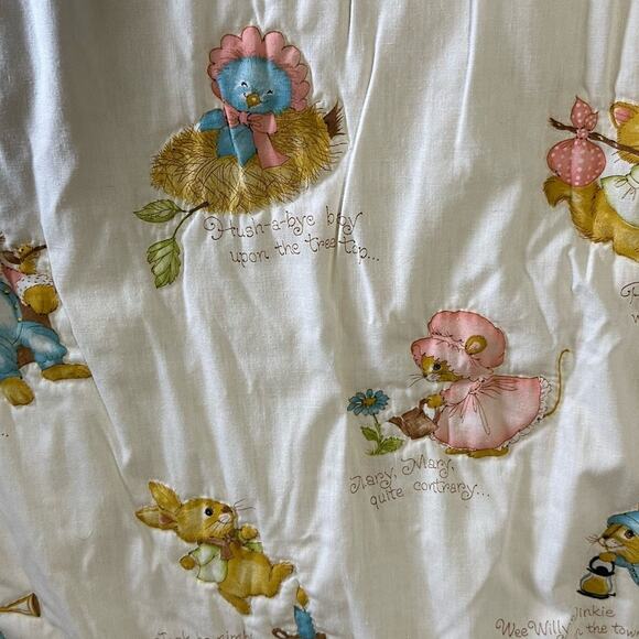 Vintage Baby Crib Quilt Newborn Nursery Rhymes Lightweight Size 32x48" Yellow - Picture 3 of 5
